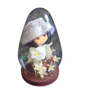 Vintage Mexican Doll In Hand Blown Glass‎ Egg Shaped Dome Souvenir 5"X3.5"X3.5"